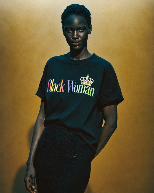 Queen 010 Unisex Tee