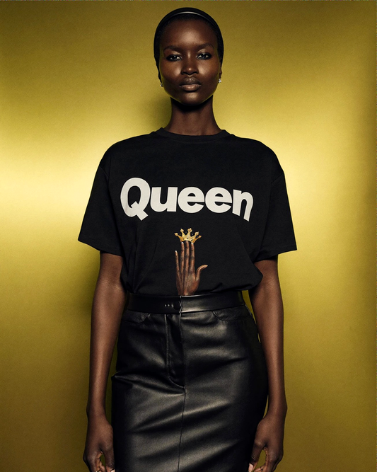 Queen 005 Unisex Tee