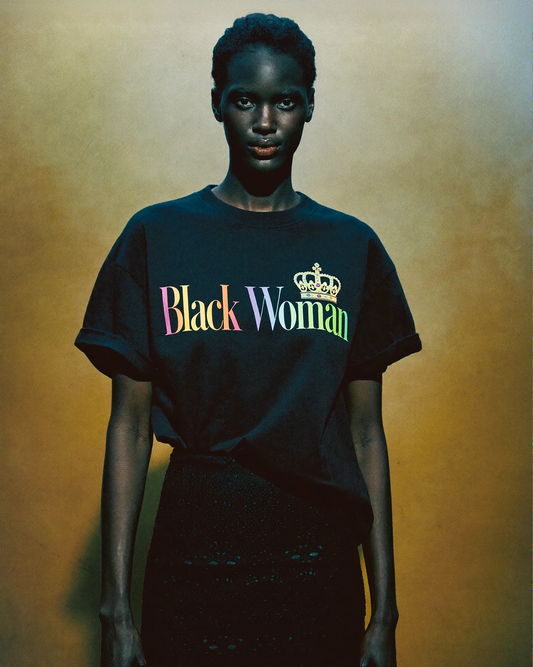 Queen 010 Unisex Tee